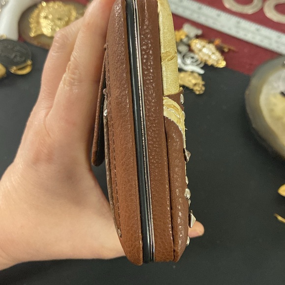 Montana west cross studded wallet 4.5" x 7.5" Guc - Picture 5 of 16